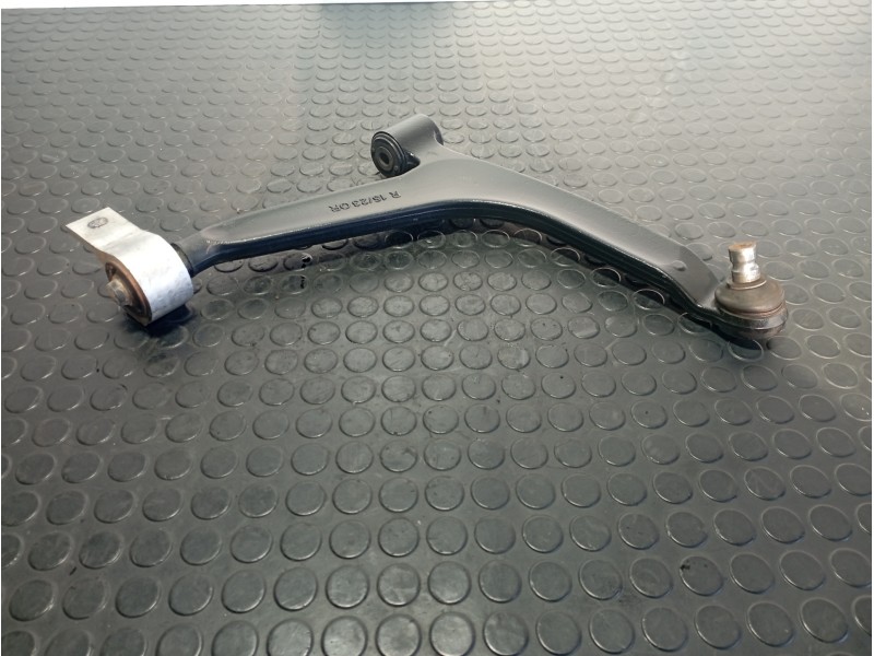 Recambio de brazo derecho inferior delantero para peugeot partner (s2) 9hx referencia OEM IAM 1167808323  