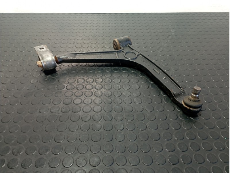 Recambio de brazo derecho inferior delantero para citroen berlingo referencia OEM IAM TRWJTC959  