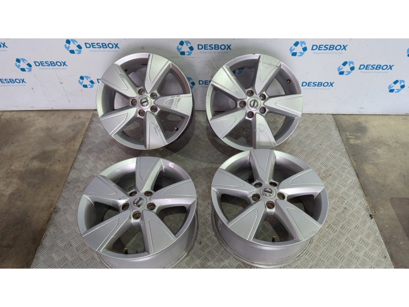 Recambio de juego llantas para volvo xc 40 2.0 d referencia OEM IAM 31680565  