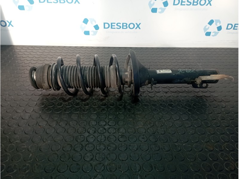 Recambio de amortiguador delantero izquierdo para volkswagen bora berlina (1j2) 1.6 referencia OEM IAM 1J04130315  