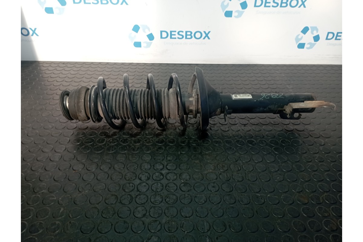Recambio de amortiguador delantero izquierdo para volkswagen bora berlina (1j2) 1.6 referencia OEM IAM 1J04130315  
