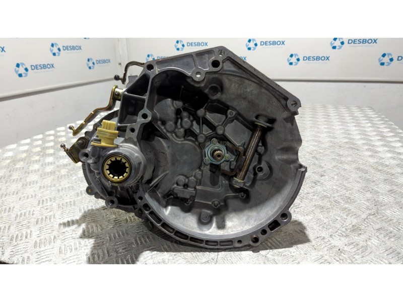 Recambio de caja cambios para citroen saxo 1.1 referencia OEM IAM 20CF03  