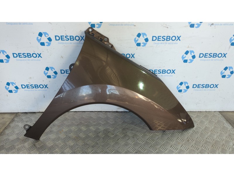 Recambio de aleta delantera derecha para peugeot 3008 1.6 referencia OEM IAM   