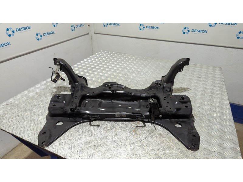 Recambio de puente delantero para volvo xc 40 2.0 d referencia OEM IAM P003AB1  