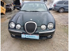 jaguar s-type del año 2000