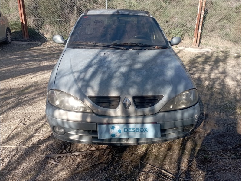 renault megane ii classic berlina del año 2003