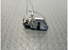 Recambio de cerradura puerta trasera izquierda para toyota auris 1.8 hybrid referencia OEM IAM 6906005051  