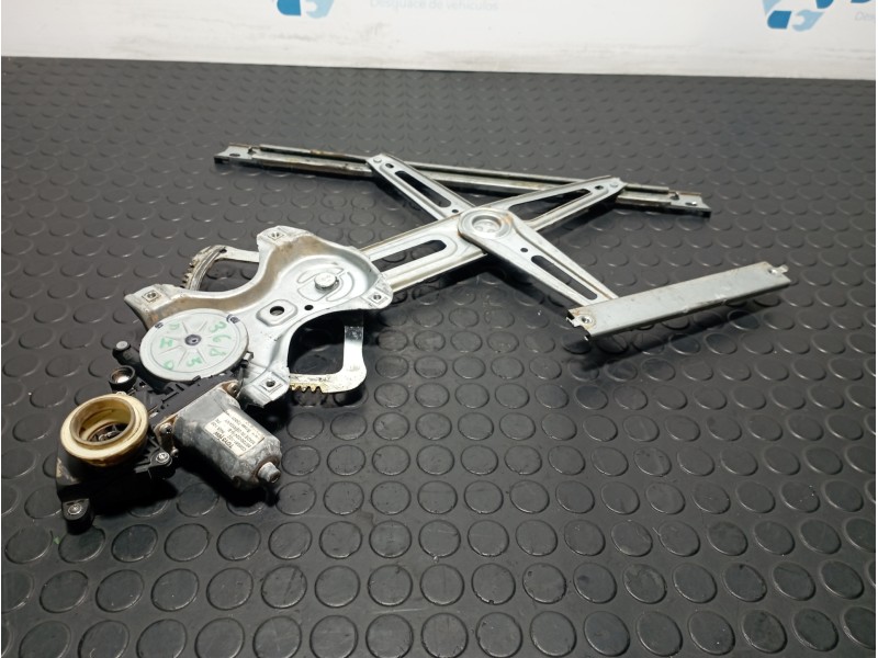 Recambio de elevalunas delantero izquierdo para toyota auris 1.8 hybrid referencia OEM IAM 8572002410B  