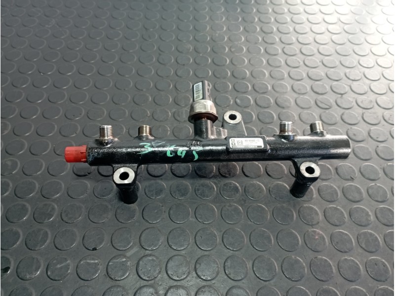 Recambio de rampa inyectora para peugeot 508 sw sw allure hdi 116 referencia OEM IAM 968190968003  