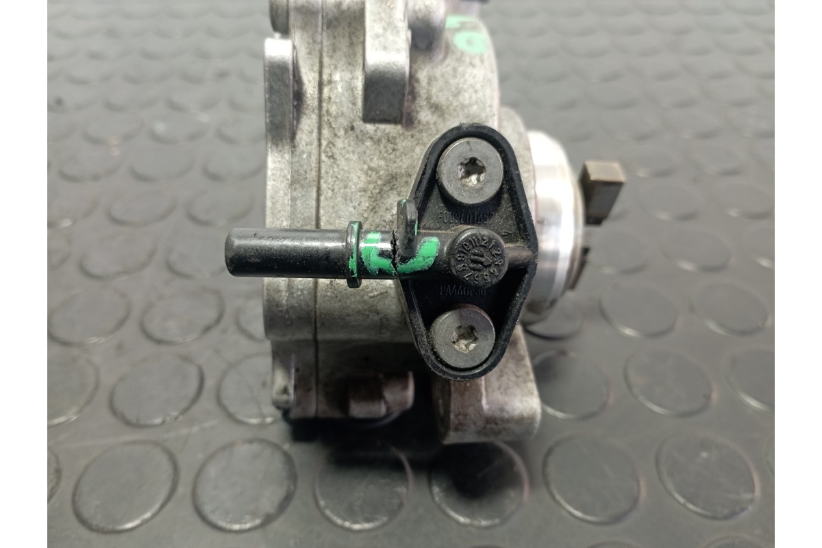 Recambio de depresor freno / bomba vacio para ford focus turn. iii1.6 tdci referencia OEM IAM 9684786780  