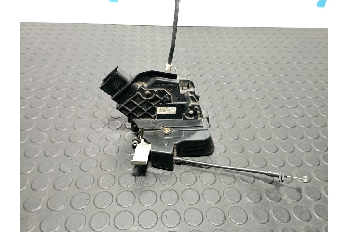 Recambio de cerradura puerta trasera izquierda para ford focus berlina (cap) 1.6 tdci referencia OEM IAM 4M5AR26413BB  