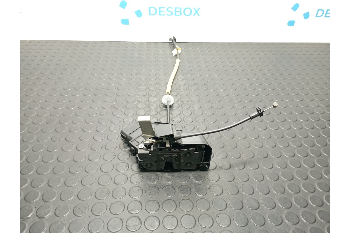 Recambio de cerradura puerta trasera izquierda para ford focus berlina (cap) 1.6 tdci referencia OEM IAM 4M5AR26413BB  