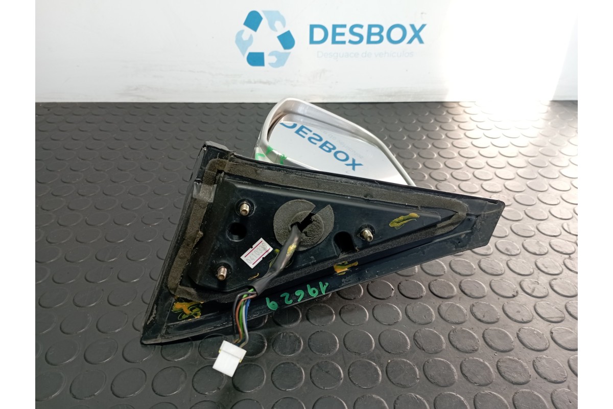 Recambio de retrovisor izquierdo para mitsubishi montero pinin (h60/h70) 2000 gdi (5-ptas.) referencia OEM IAM E30156661  