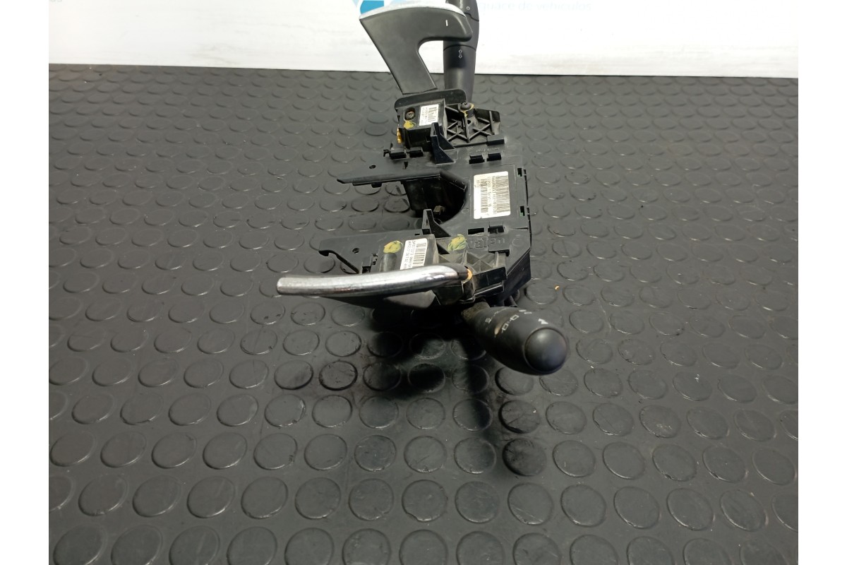 Recambio de mando multifuncion para citroen c4 berlina 1.6 hdi cat (9hy / dv6ted4) referencia OEM IAM 96644965XT  