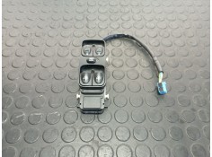 Recambio de mando elevalunas delantero izquierdo para mercedes-benz clase c (w203) berlina 2.2 cdi referencia OEM IAM A203821047