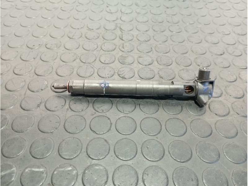 Recambio de inyector para chrysler jeep compass 2.2 crd cat referencia OEM IAM A6510704987  
