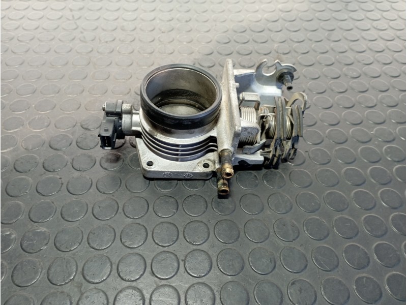 Recambio de caja mariposa para bmw serie 7 (e38) 2.8 24v cat referencia OEM IAM 1427175  