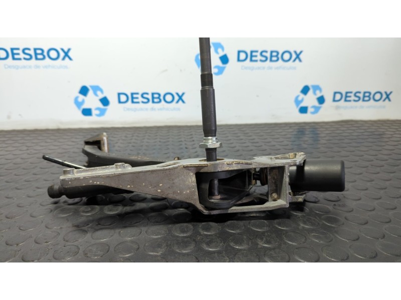 Recambio de pedal embrague para porsche boxster (tipo 987) básico referencia OEM IAM 99742313901  