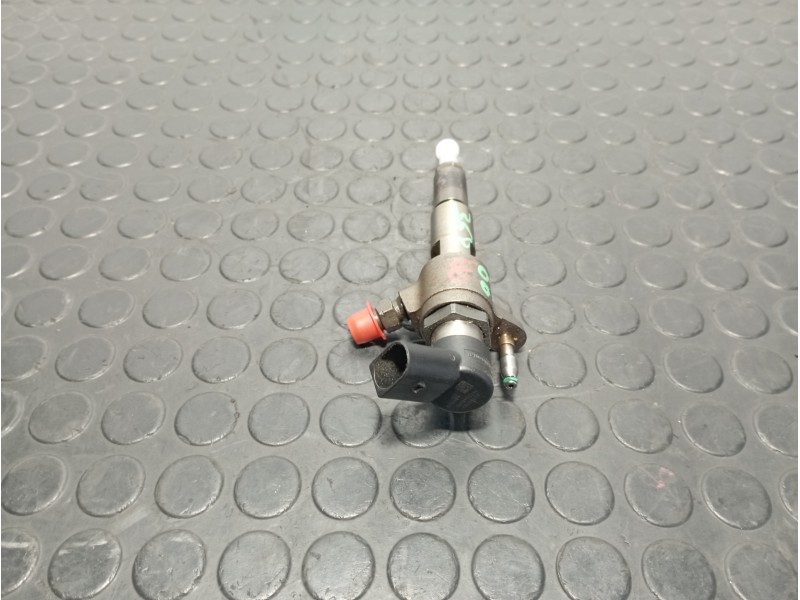 Recambio de inyector para ford focus turn. iii1.6 tdci referencia OEM IAM 9802448680  