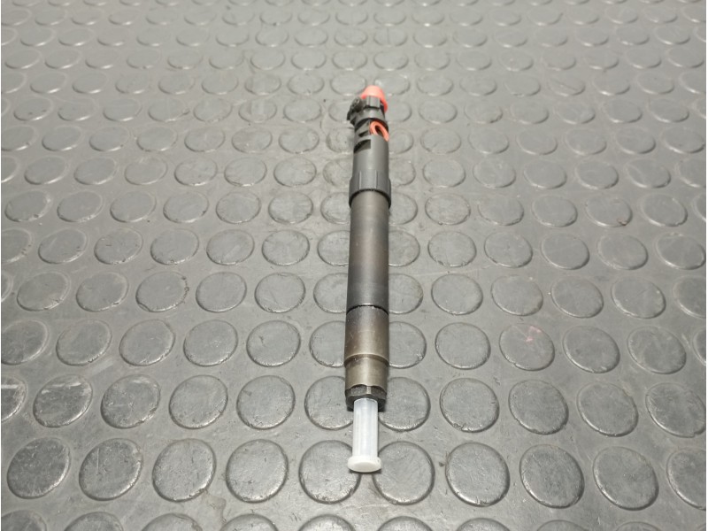 Recambio de inyector para peugeot 508 sw sw allure hdi 116 referencia OEM IAM 9686191080  
