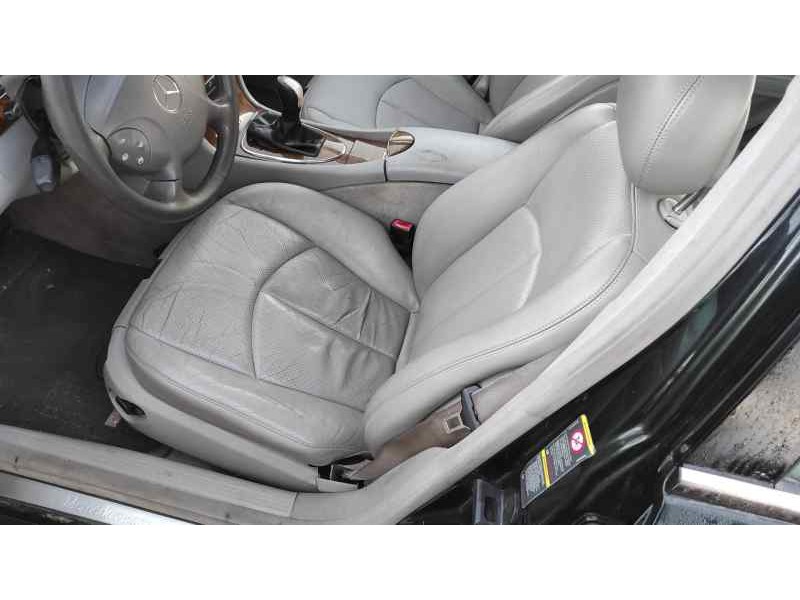 Recambio de juego asientos completo para mercedes-benz clase e (w211) berlina e 220 cdi referencia OEM IAM   