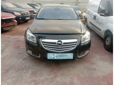 opel insignia berlina del año 2010