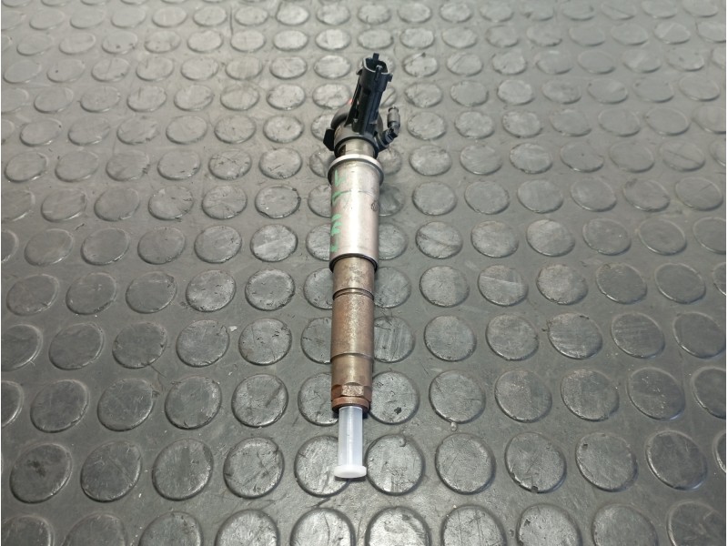 Recambio de inyector para nissan qashqai (j10) 2.0 dci referencia OEM IAM 804536AH82409398  
