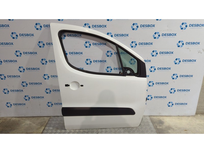 Recambio de puerta delantera derecha para peugeot partner kombi 1.6 hdi referencia OEM IAM   