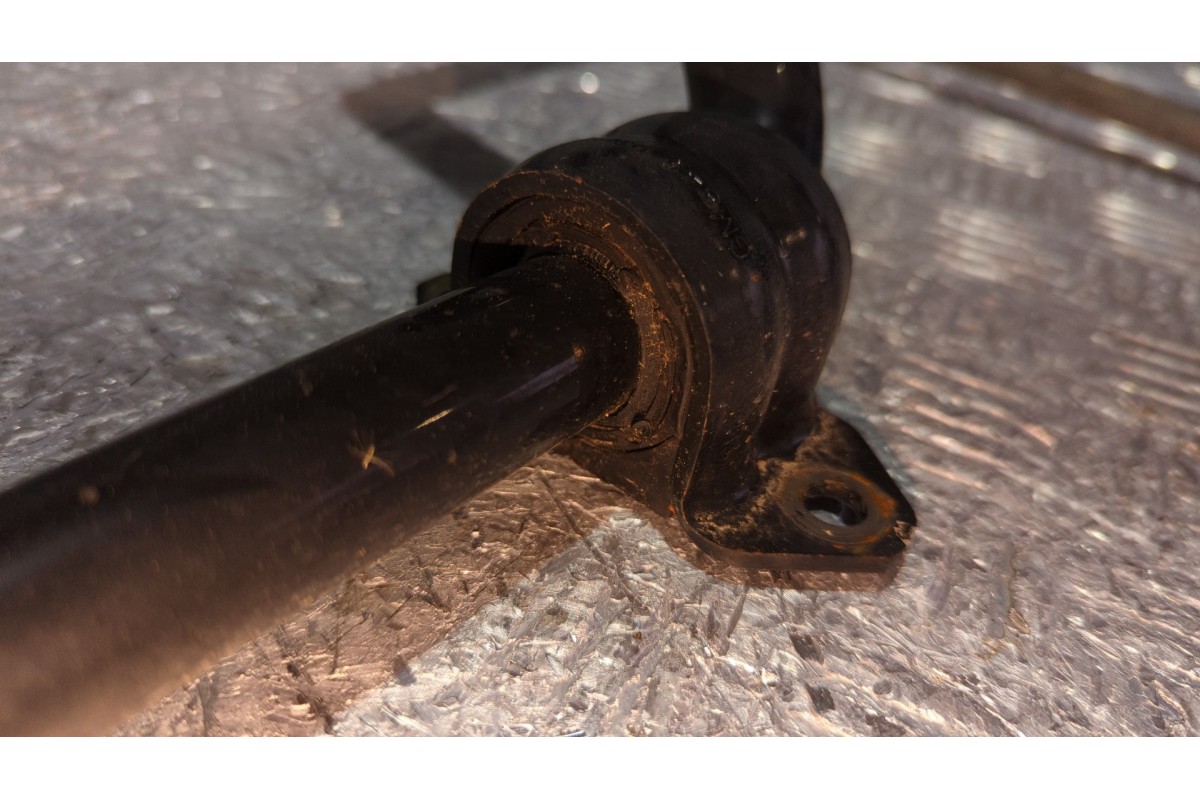 Recambio de barra estabilizadora delantera para opel mokka x mokka x 1.3 i referencia OEM IAM 95185585  