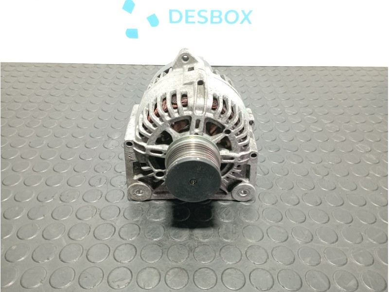 Recambio de alternador para renault scenic ii confort authentique referencia OEM IAM 8200386806  