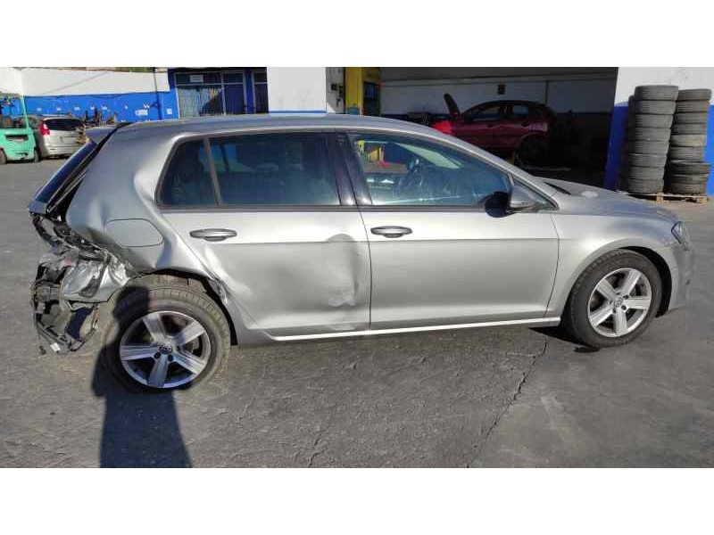 Recambio de puerta delantera derecha para volkswagen golf vii lim. 1.2 tsi referencia OEM IAM   