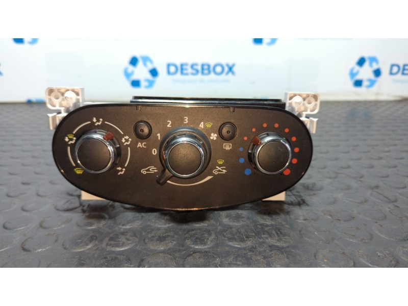 Recambio de mando calefaccion / aire acondicionado para dacia duster 1.2 gasolina referencia OEM IAM N109211S  