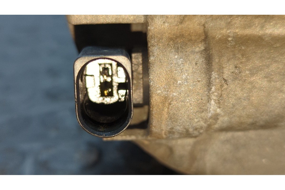 Recambio de compresor aire acondicionado para volkswagen golf v berlina (1k1) 1.6 fsi referencia OEM IAM 1K0820803L  