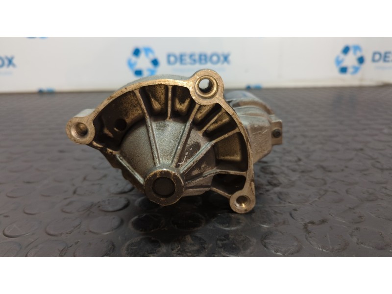 Recambio de motor arranque para citroen xantia berlina 1.9 td sx referencia OEM IAM D7R8  