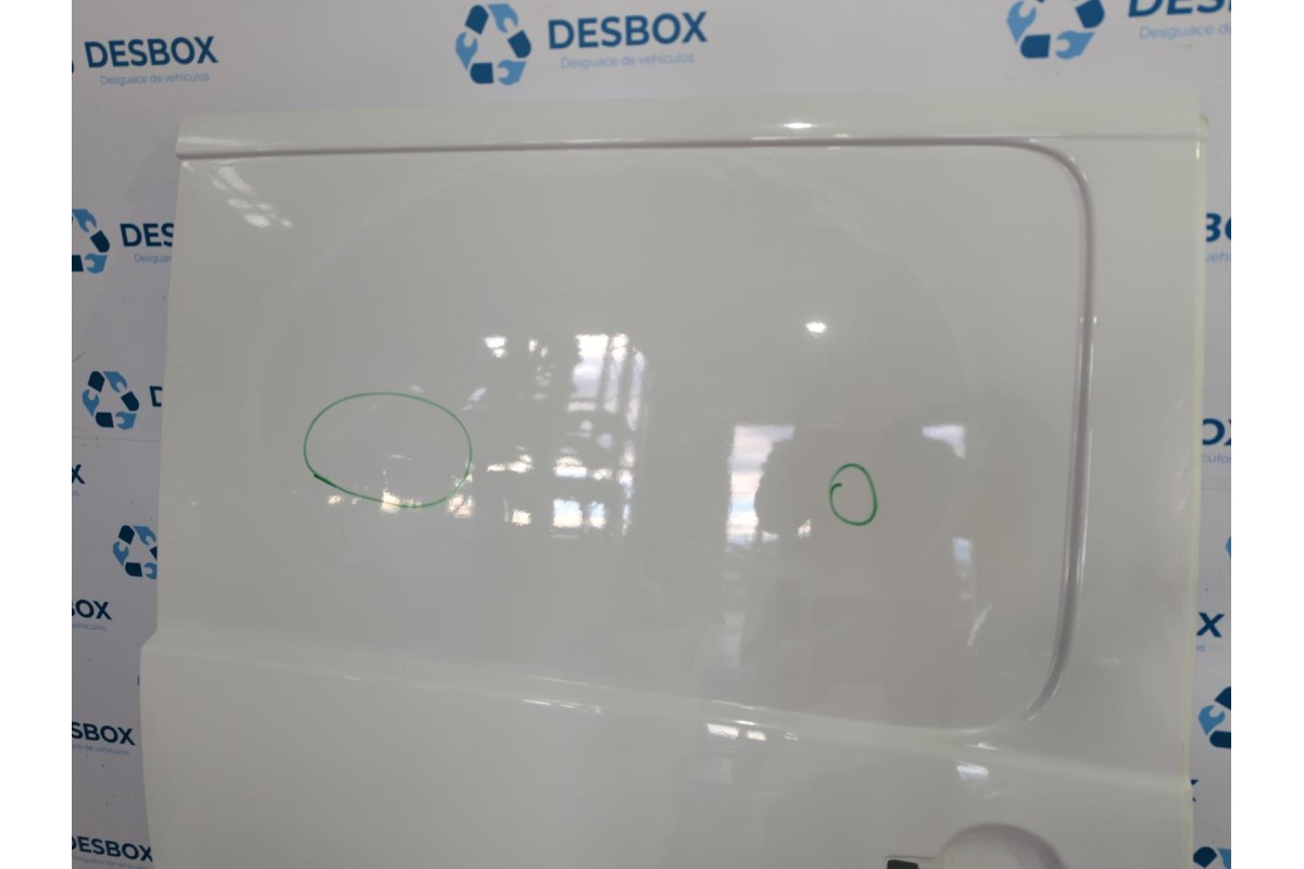 Recambio de puerta lateral corredera derecha para citroen jumpy 1.6 hdi referencia OEM IAM   
