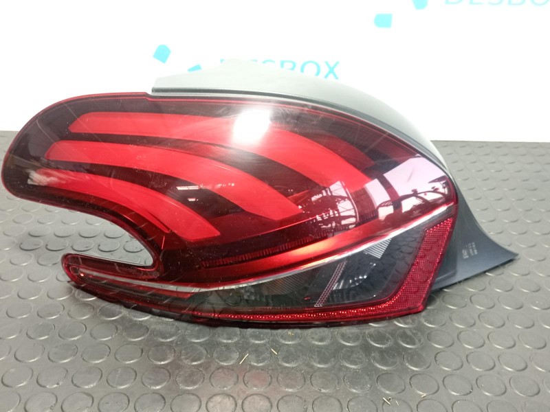 Recambio de piloto trasero izquierdo para peugeot 208 1.2 puretech referencia OEM IAM 9810343080  