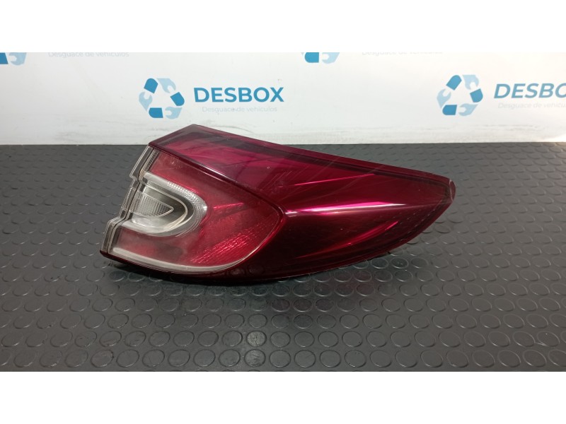 Recambio de piloto trasero derecho para renault megane iii sport tourer 1.9 dci referencia OEM IAM 265500010R  