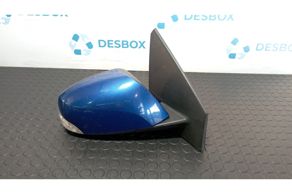 Recambio de retrovisor derecho para renault megane iii sport tourer 1.9 dci referencia OEM IAM 12523170D  