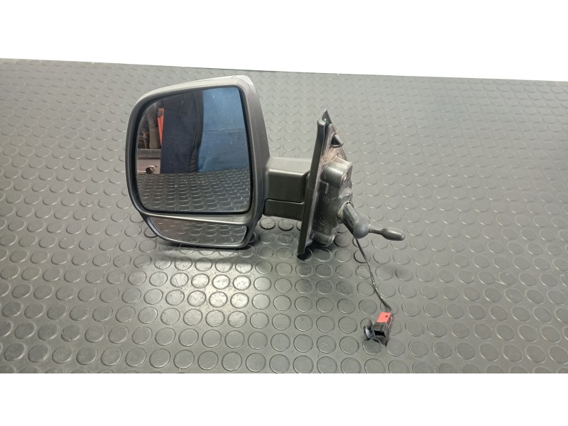 Recambio de retrovisor izquierdo para fiat doblo 1.3 d multijet referencia OEM IAM 07356457070E  