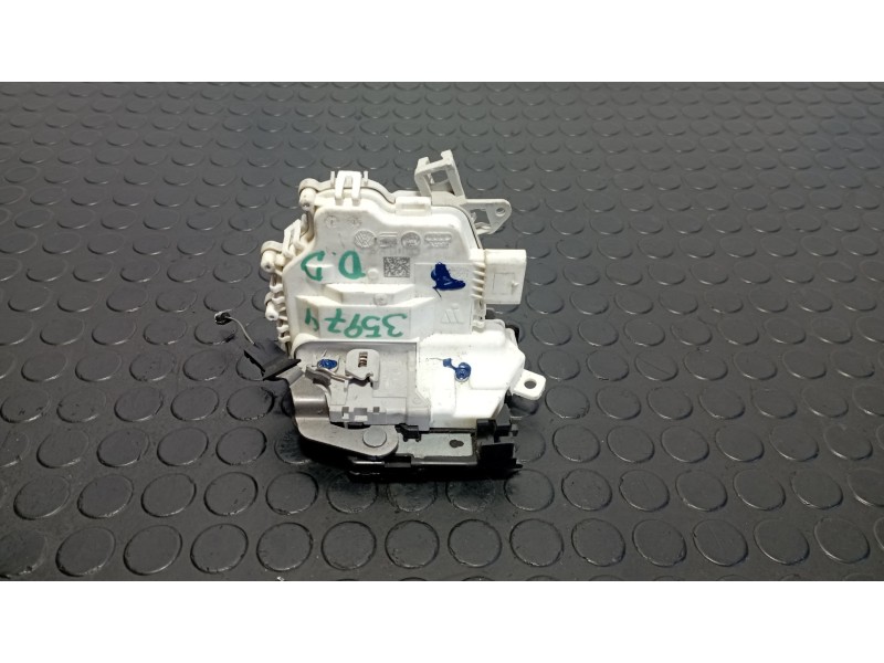 Recambio de cerradura puerta delantera derecha para seat leon (1p1) reference referencia OEM IAM 1P1837016B  