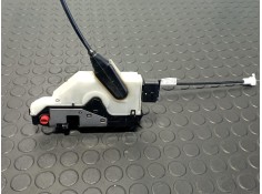 Recambio de cerradura puerta trasera izquierda para peugeot 208 1.2 puretech referencia OEM IAM 9812501280   2