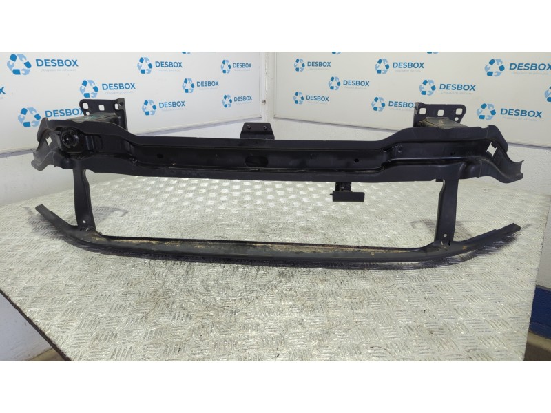 Recambio de refuerzo paragolpes delantero para volkswagen tiguan 2.0 tdi referencia OEM IAM 5NA807611  