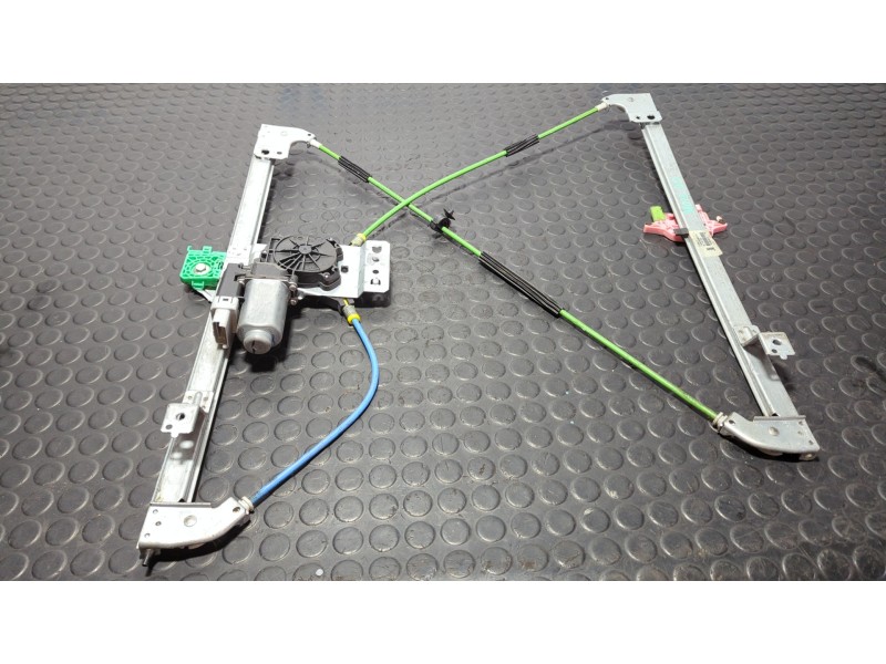 Recambio de elevalunas delantero derecho para citroen jumpy 1.6 hdi referencia OEM IAM 1499438080  