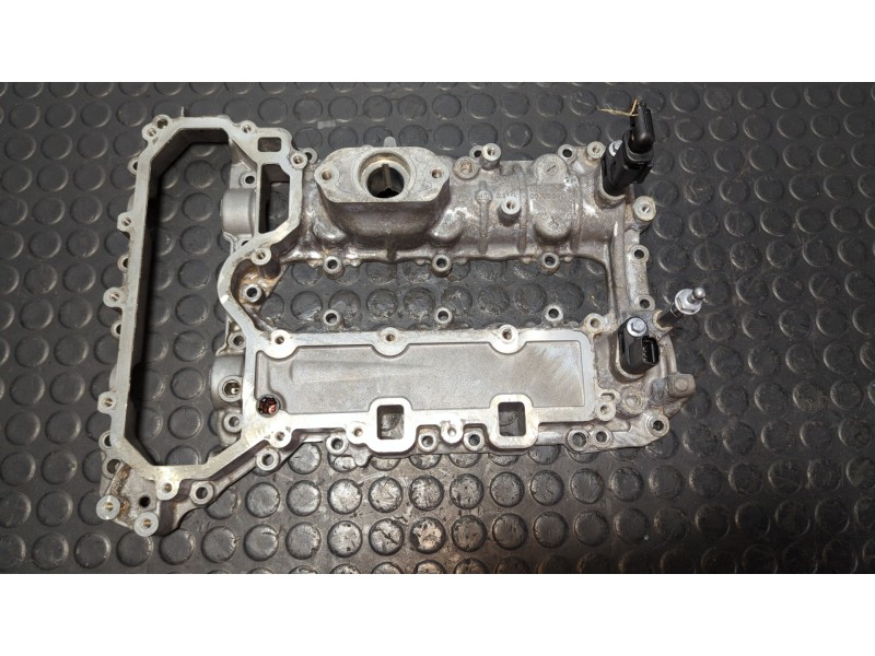 Recambio de tapa balancines para peugeot 208 1.2 puretech referencia OEM IAM 9675308110  