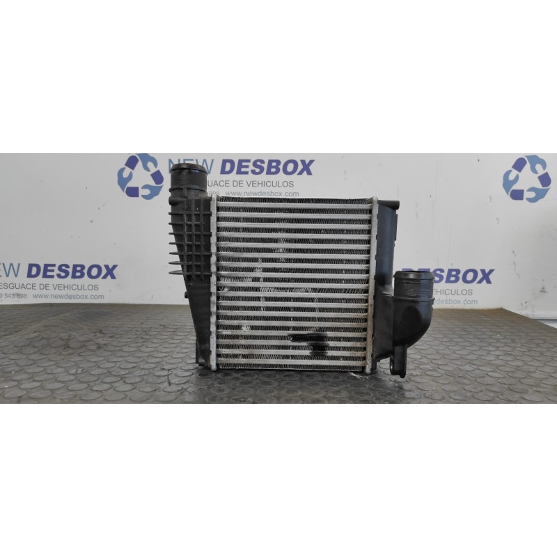 Recambio de intercooler para peugeot 3008 allure referencia OEM IAM P9675627980  