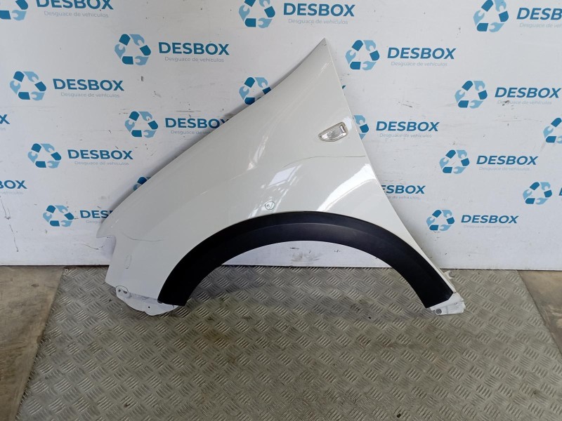Recambio de aleta delantera izquierda para dacia sandero 1.0 tce referencia OEM IAM   