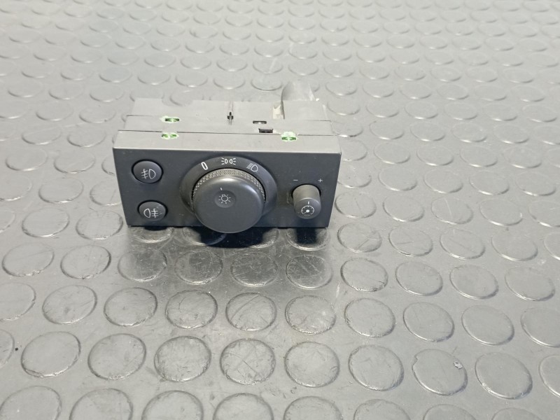 Recambio de mando luces para opel vectra c berlina 2.0 cdti 5p referencia OEM IAM GM9185891  