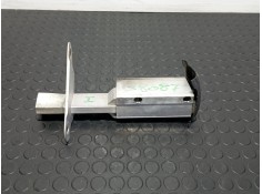 Recambio de puntera paragolpes trasera izquierda para audi a4 berlina (b5) 1.8 t quattro referencia OEM IAM 8DO807331C  