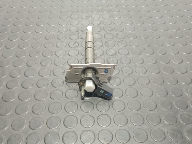 Recambio de inyector para audi q5 (8r) referencia OEM IAM 03L130277  
