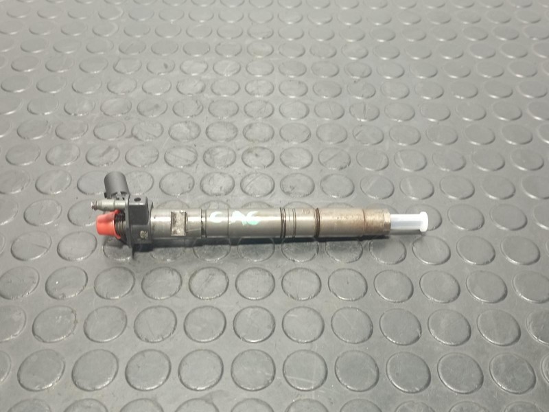 Recambio de inyector para audi q5 (8r) referencia OEM IAM 03L130277  